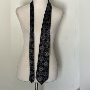 Axist Black and Gray Geometric Silk Tie